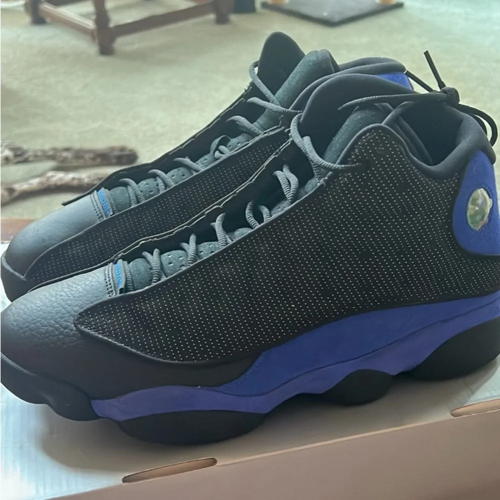 jordan 13 black hyper royal - Picture 2 of 5